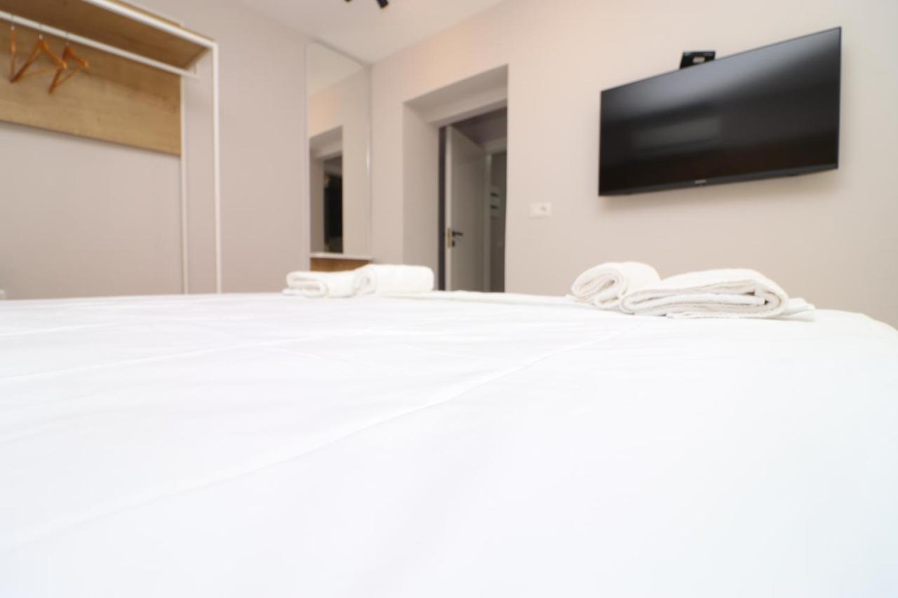 Hercules Room ฮีมาเรอ ภายนอก รูปภาพ
