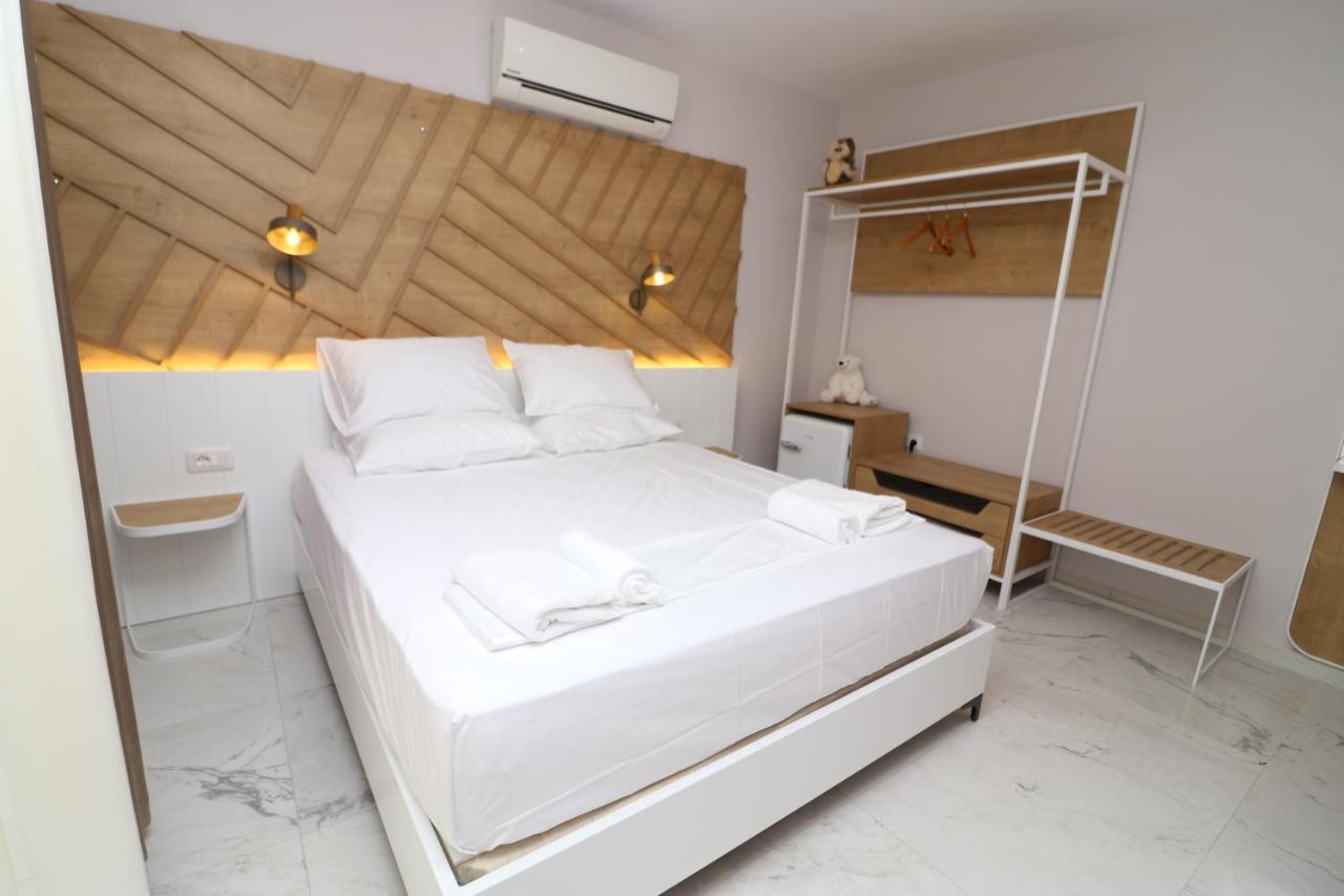 Hercules Room ฮีมาเรอ ภายนอก รูปภาพ